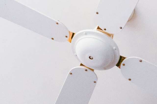 Termina con el ruido de tu ventilador de techo